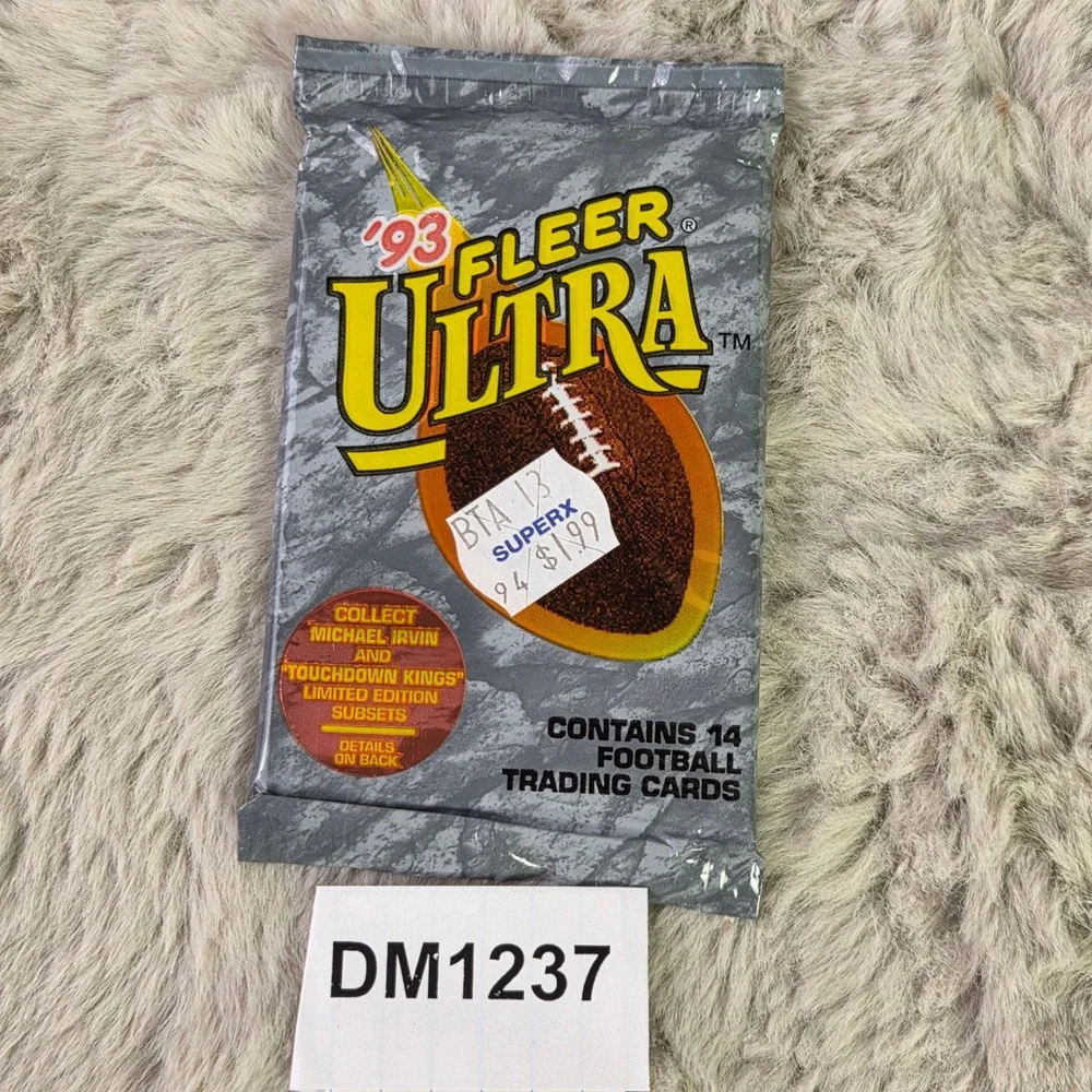 Lot of 5 Vintage 1993 Fleer Ultra Football Trading Card Packs Sealed Irvin